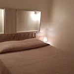 Domaine San Sebastiano Tatil Evi *